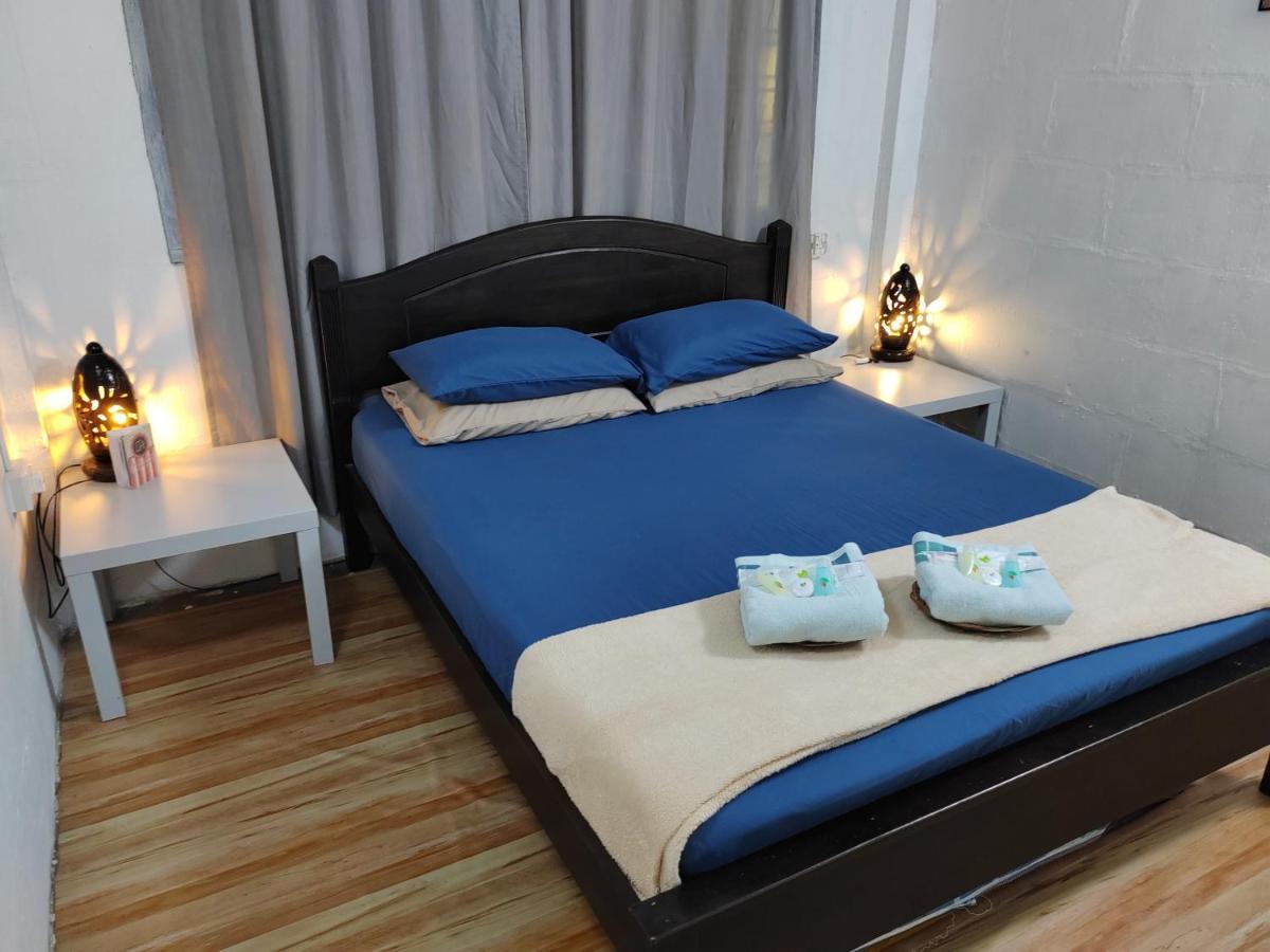 Rahim Homestay Kuala Kangsar Esterno foto